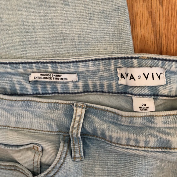 Ava & Viv Blue Skinny Jeans Soft Denim - Picture 2 of 4